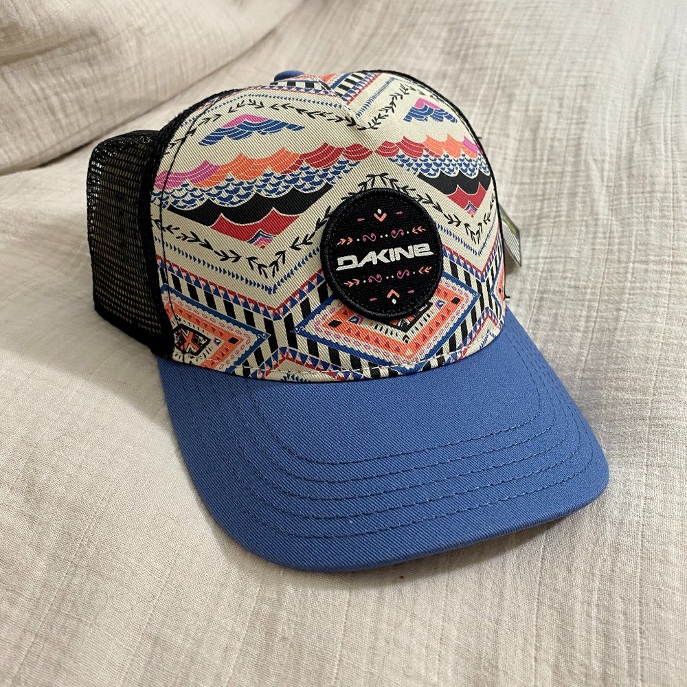 Dakine Shoreline Lizzy Trucker Hat